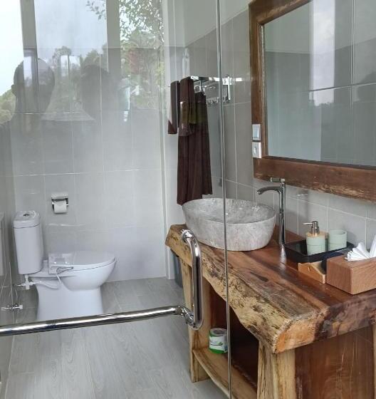 ユースホステル Gumi Ayu Ecostay