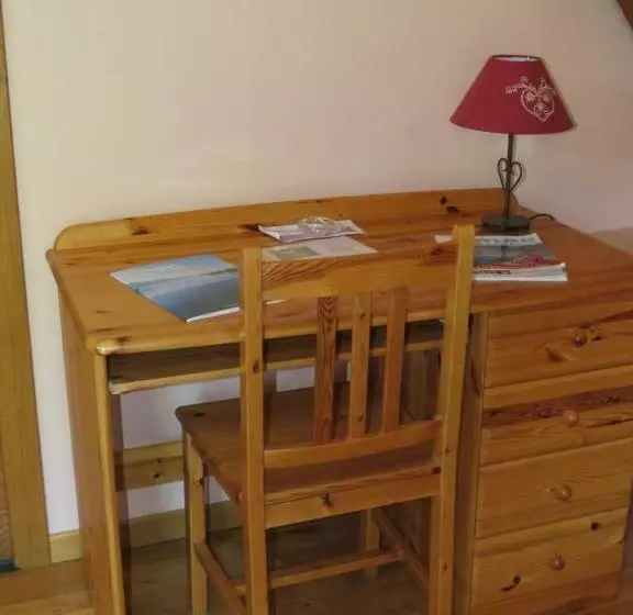 ベッドアンドブレックファースト Les Chambres Du Cru