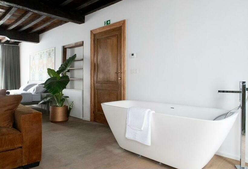 تختخواب و صبحانه The Greenhouse