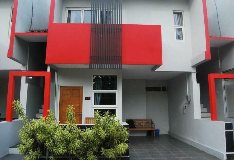 בית מלון כפרי Wisma Andany