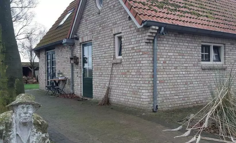 Aamiaismajoitus (B&B) De Waterjuffer