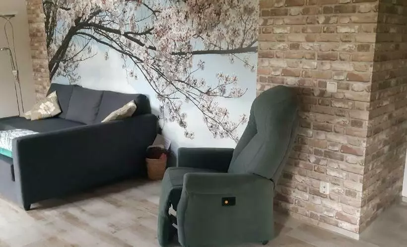 Aamiaismajoitus (B&B) De Waterjuffer