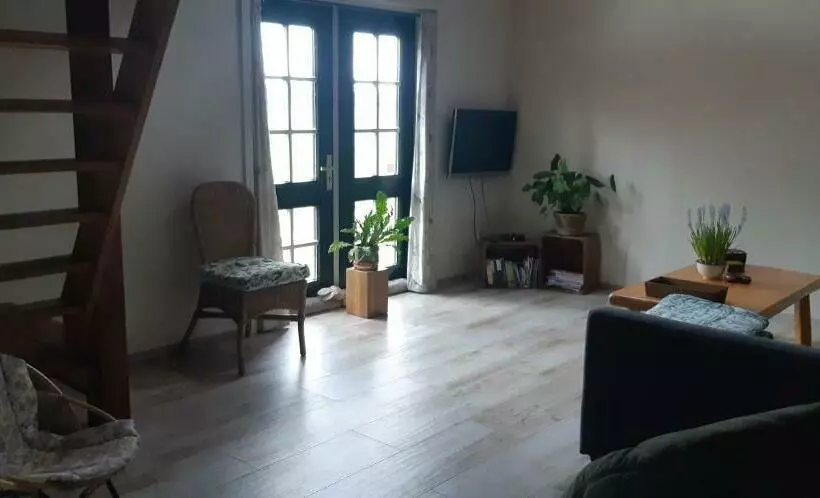 Aamiaismajoitus (B&B) De Waterjuffer