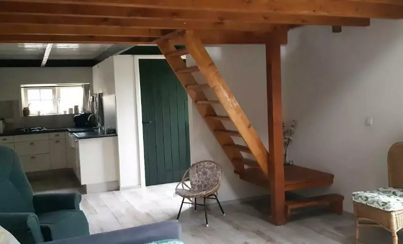 Aamiaismajoitus (B&B) De Waterjuffer