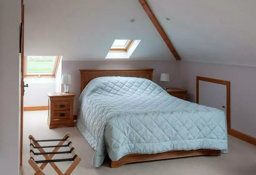 ベッドアンドブレックファースト Creeghduff Lodge