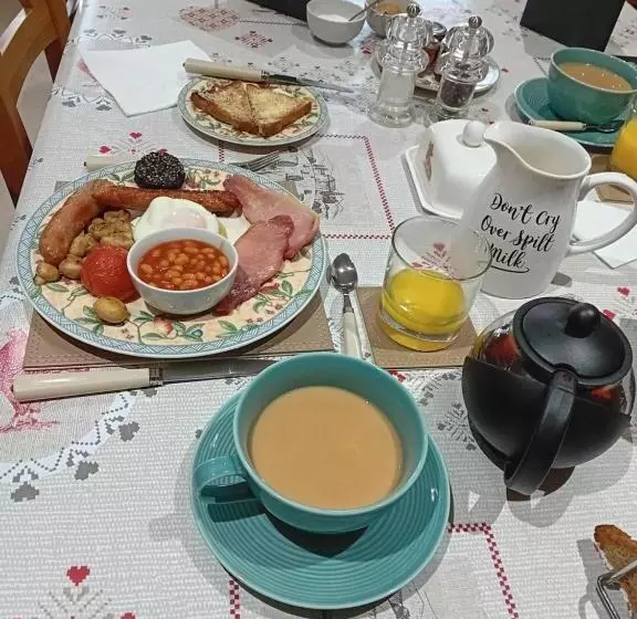 ベッドアンドブレックファースト Creeghduff Lodge