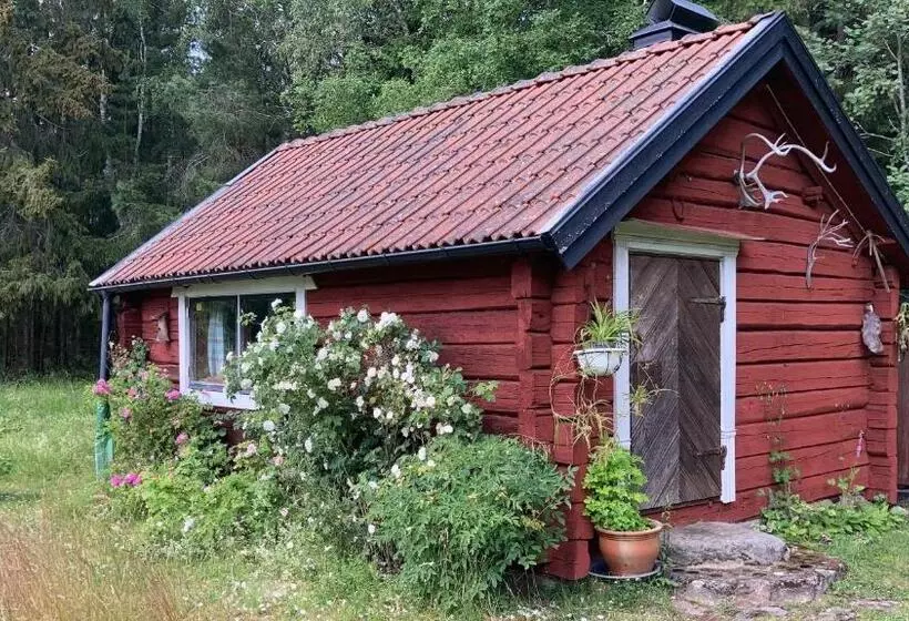 Aamiaismajoitus (B&B) Egen Stuga Med Delat Badrum