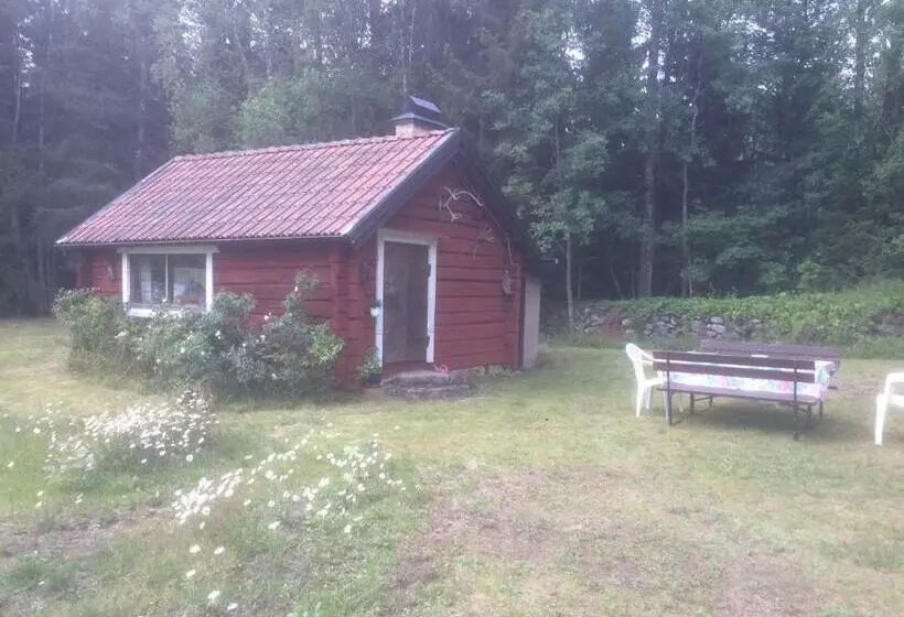 Aamiaismajoitus (B&B) Egen Stuga Med Delat Badrum