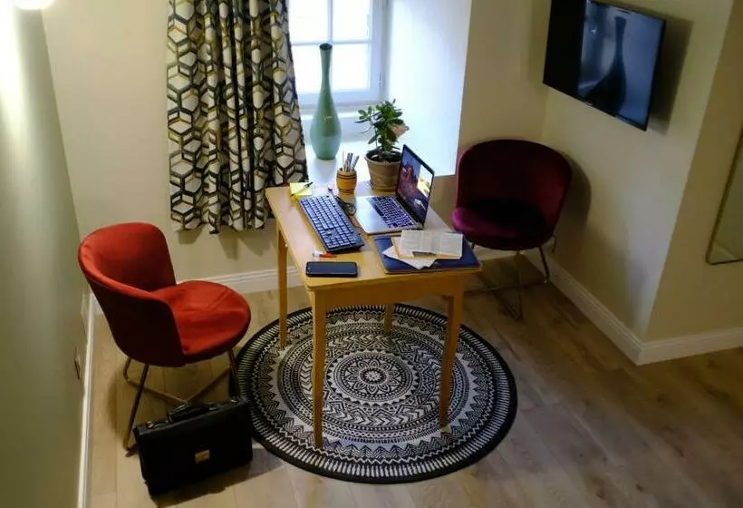 ベッドアンドブレックファースト La Maison Du Sculpteur