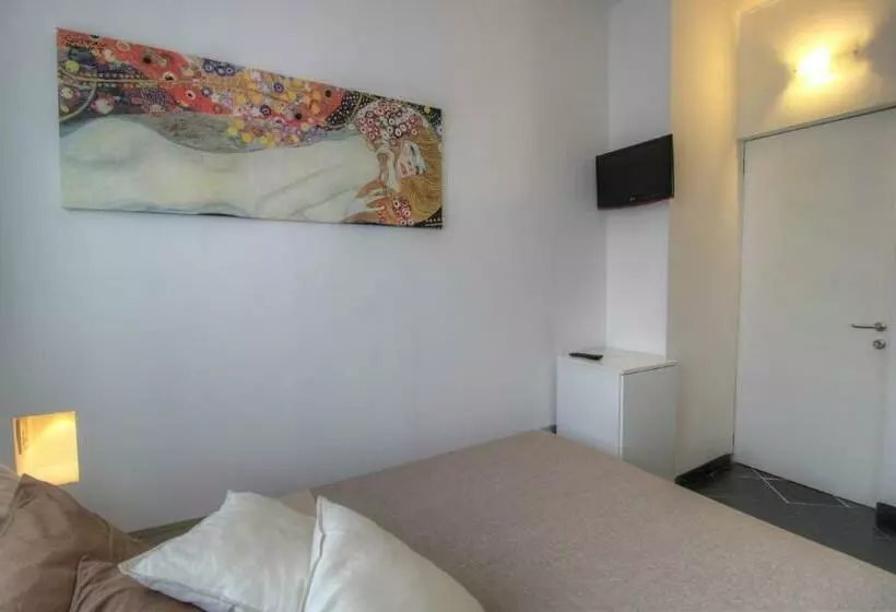 پانسیون A Casa Di Ara