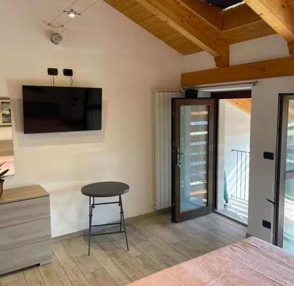 Majatalo Camera Con Vista Castello