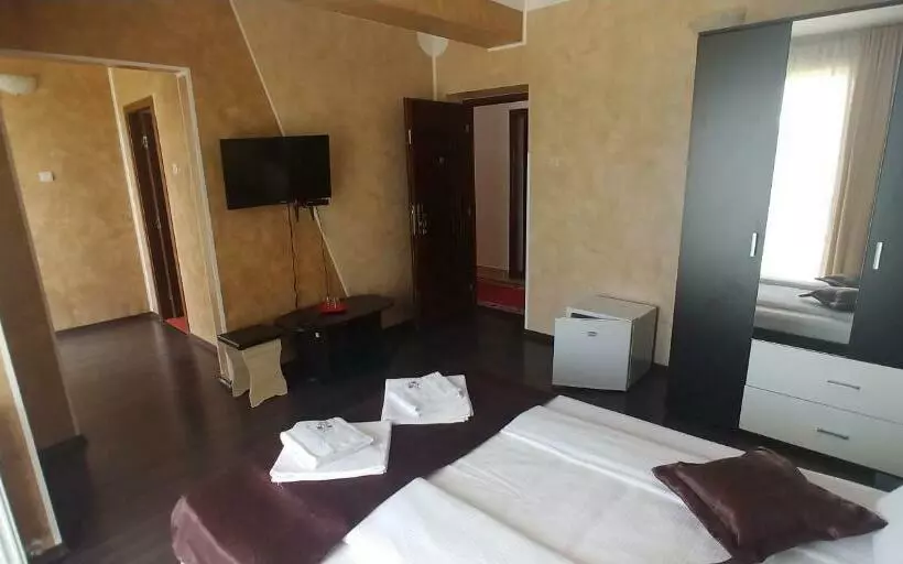 پانسیون Casa Giulia