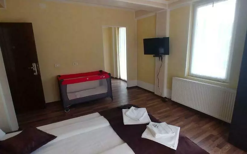 پانسیون Casa Giulia