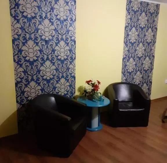 پانسیون Casa Leucian