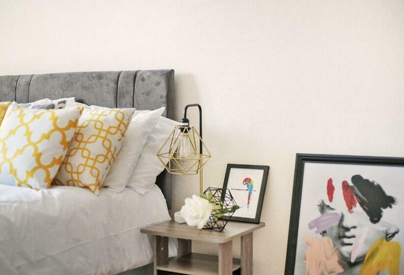 Pansiyon Charming Room In The Heart Of Chiswick