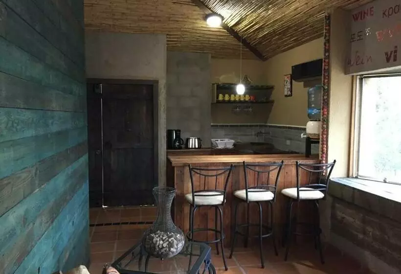 Majatalo Guest House Nativo Charming, Cozy & Affordable