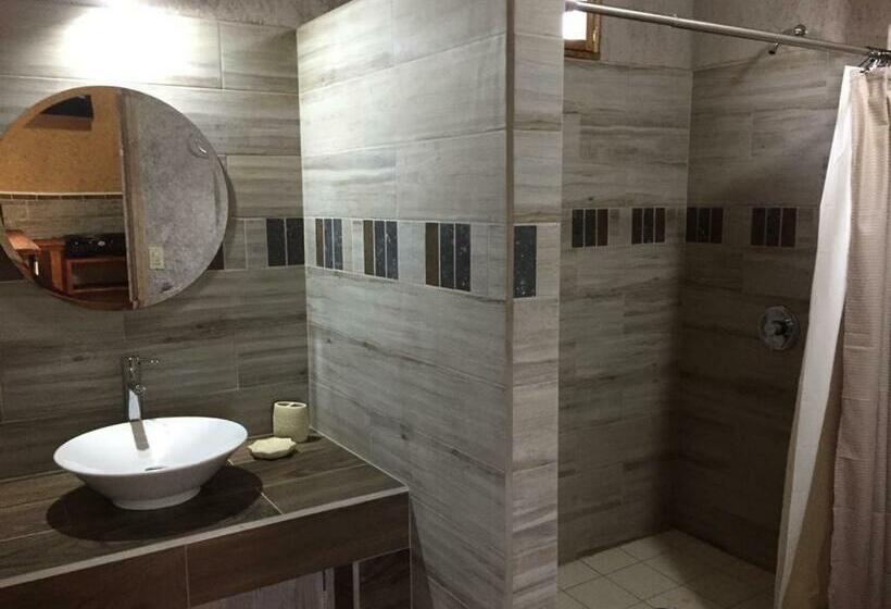 پانسیون Guest House Nativo Charming, Cozy & Affordable