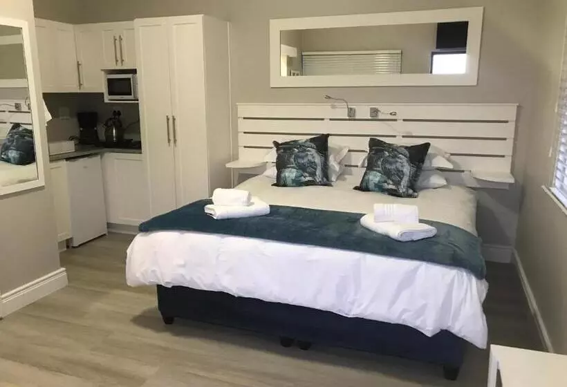 Majatalo La Liberté Freedom To Be