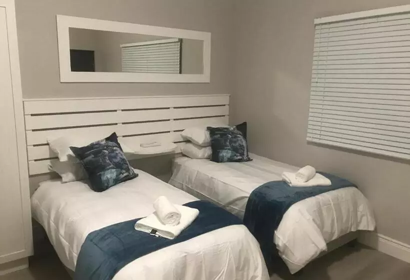 Majatalo La Liberté Freedom To Be