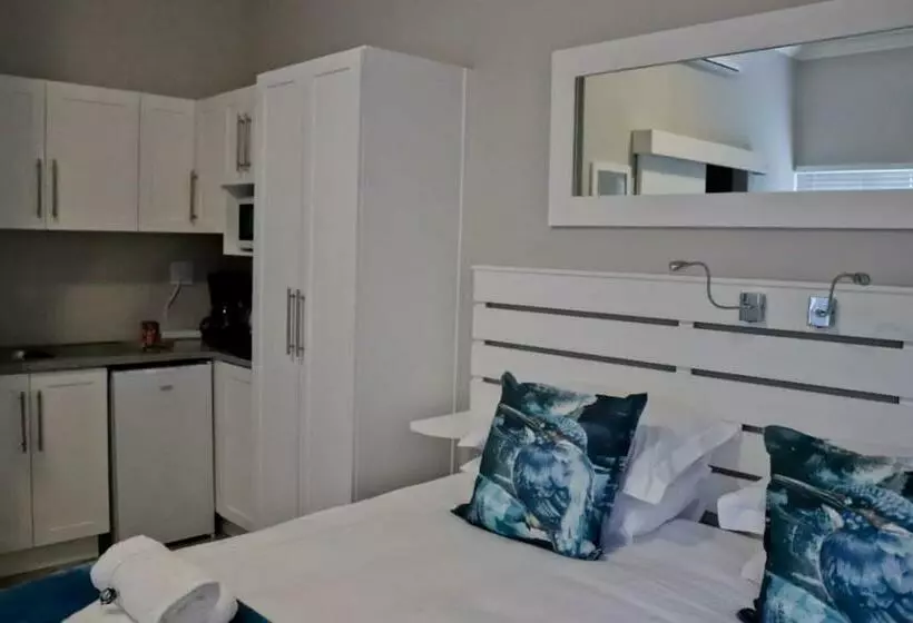 Majatalo La Liberté Freedom To Be