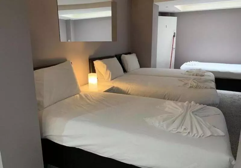 ペンション Eurostar Budget Rooms   Next To Kings Cross & Eurostar Train Station