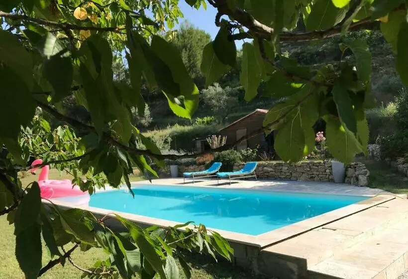 پانسیون Maisonnette Et Piscine