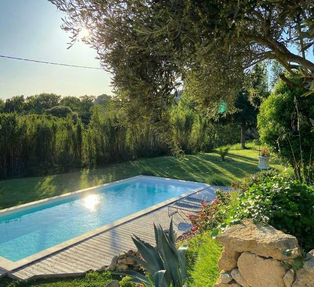 Пансион Maisonnette Et Piscine