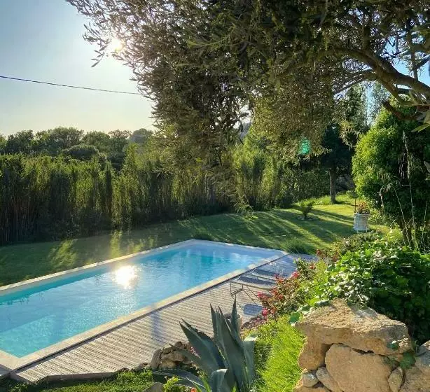 پانسیون Maisonnette Et Piscine