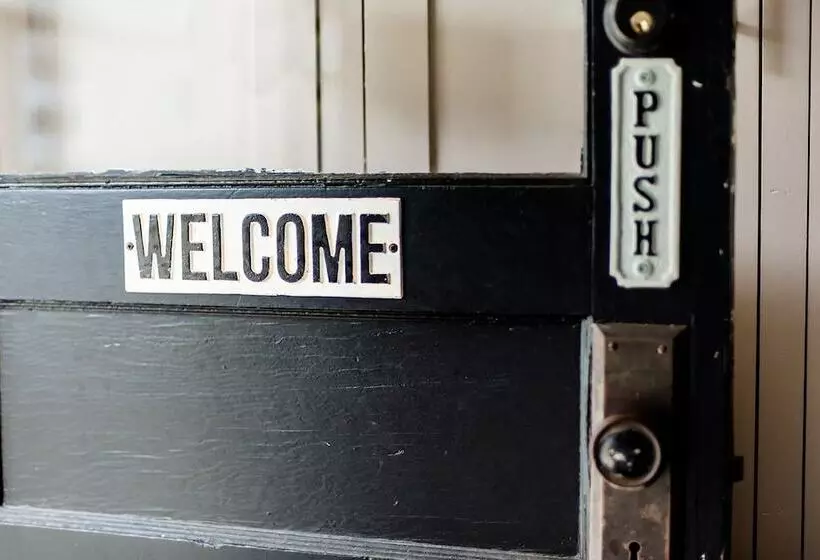 ペンション Studio 555