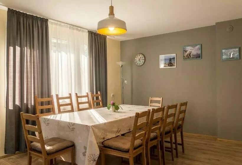 Majatalo Simada Green Guest House