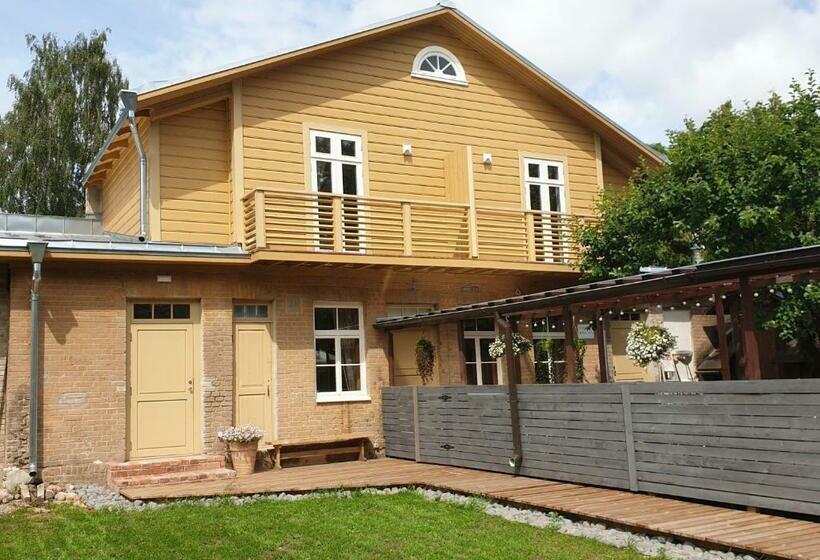 پانسیون Taevas Külalistemaja