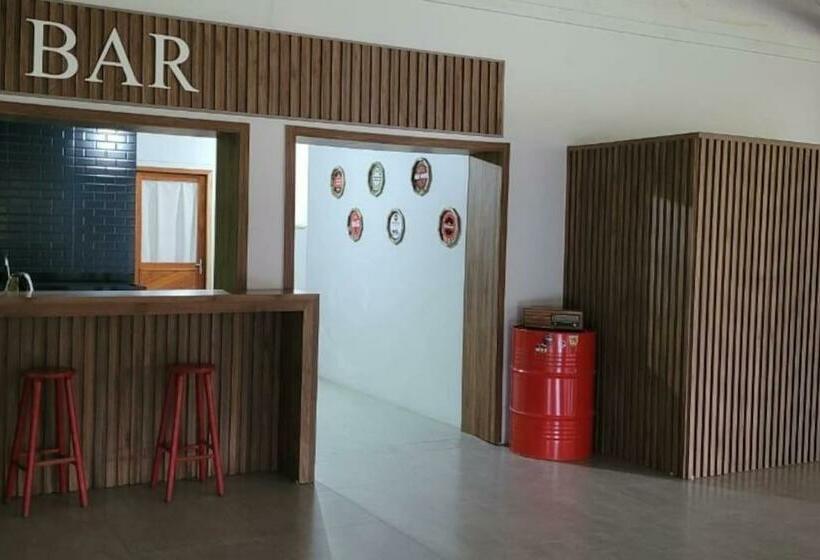 Majatalo Vale Da Geada