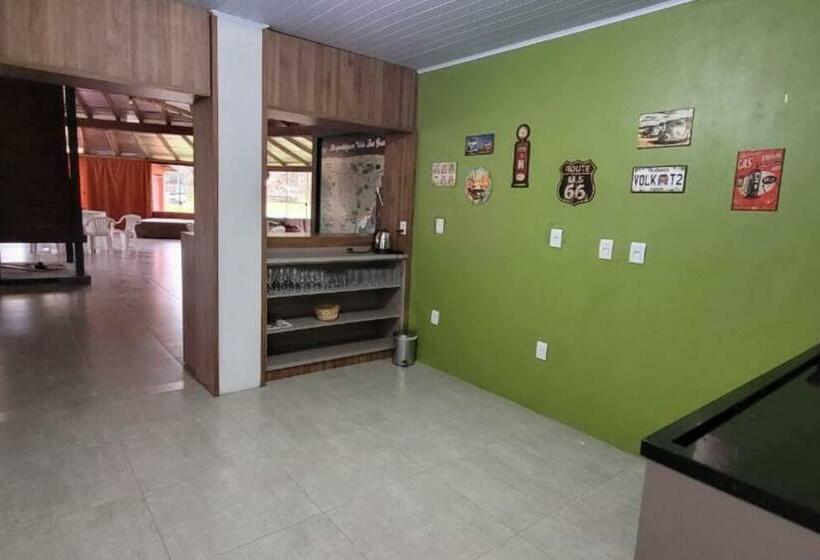 Majatalo Vale Da Geada