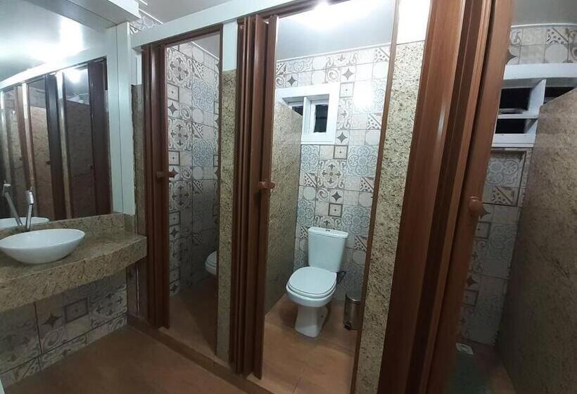 Majatalo Vale Da Geada