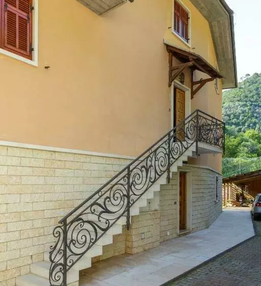 Aamiaismajoitus (B&B) A Casa Di Mila