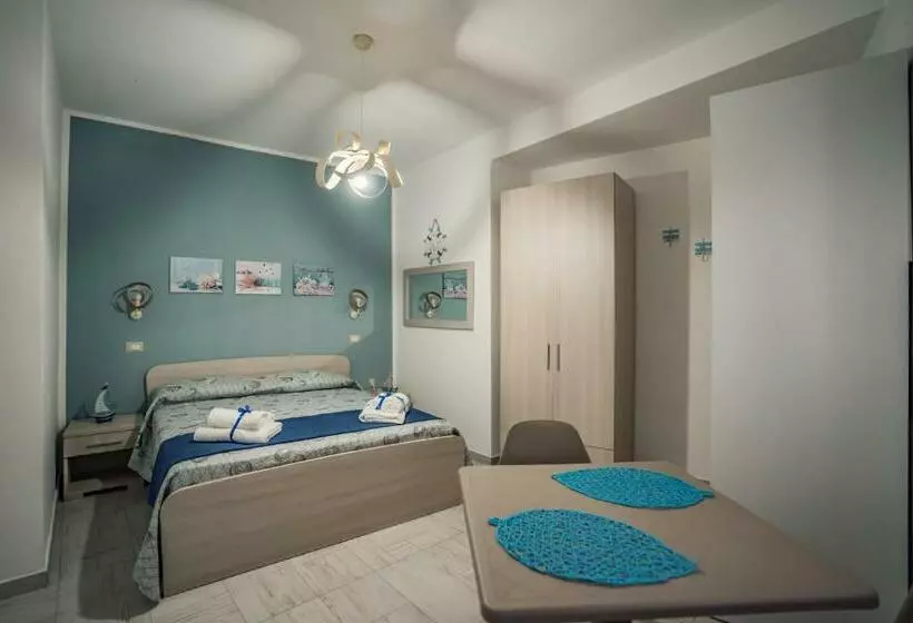 تختخواب و صبحانه Bebcatia