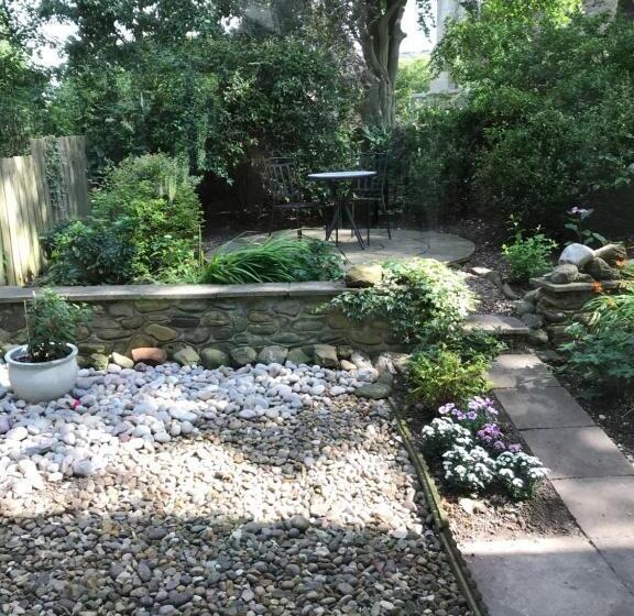 مبيت وإفطار Darceys In The Yard