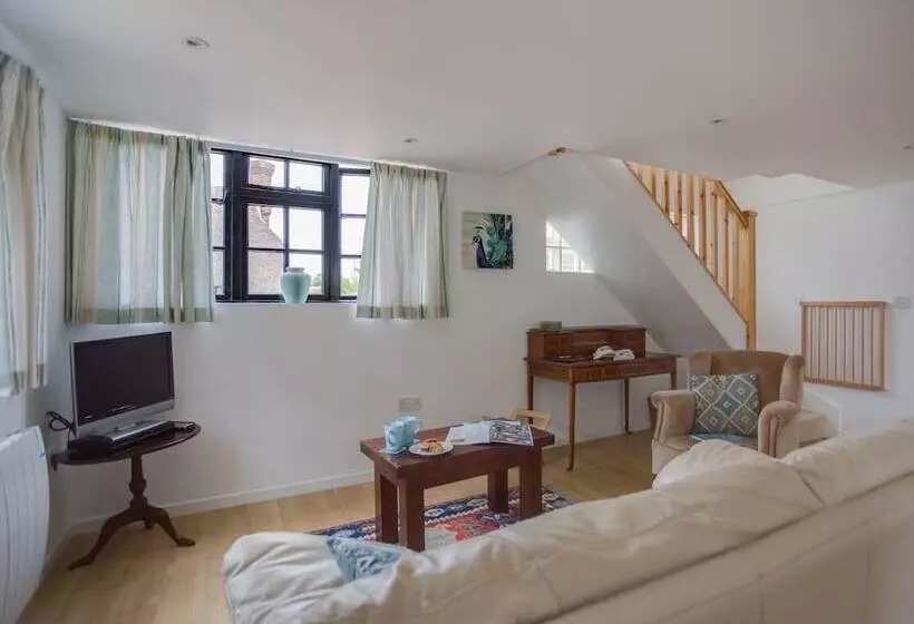 ベッドアンドブレックファースト Guest Suite At 31 Little England