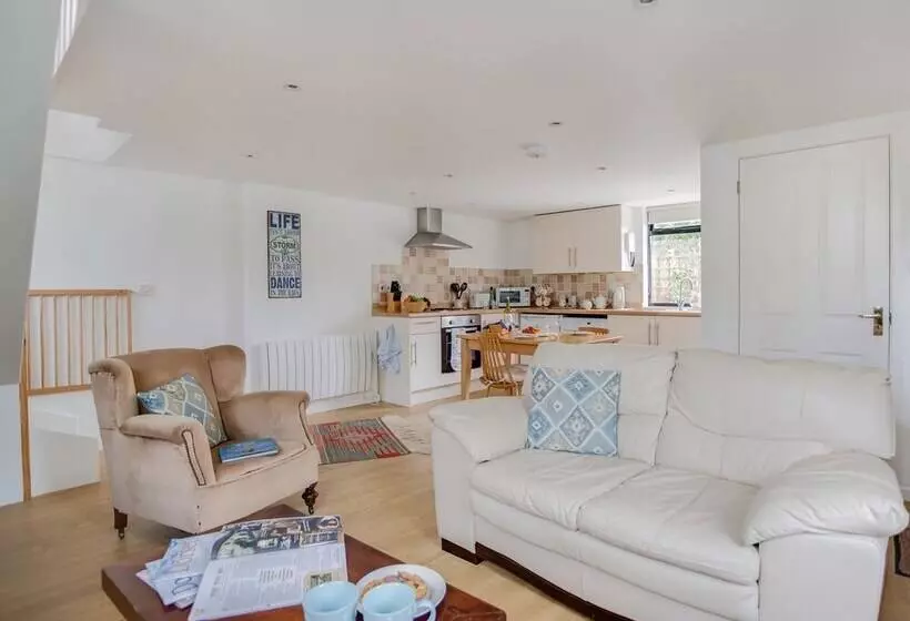 ベッドアンドブレックファースト Guest Suite At 31 Little England