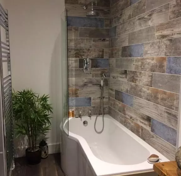 ベッドアンドブレックファースト Guest Suite At 31 Little England