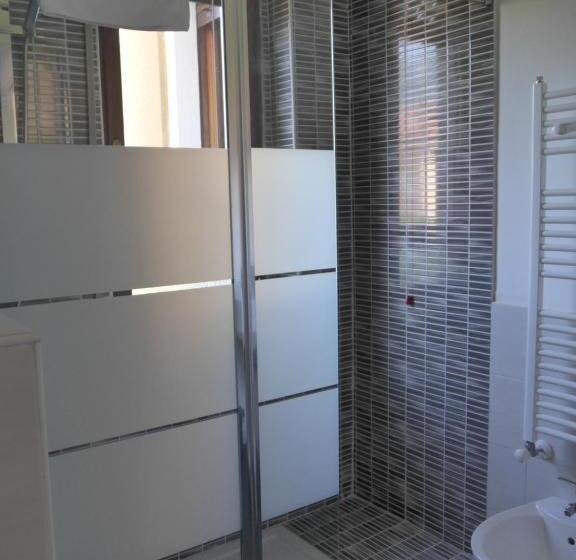 膳宿费 La Tana Rooms