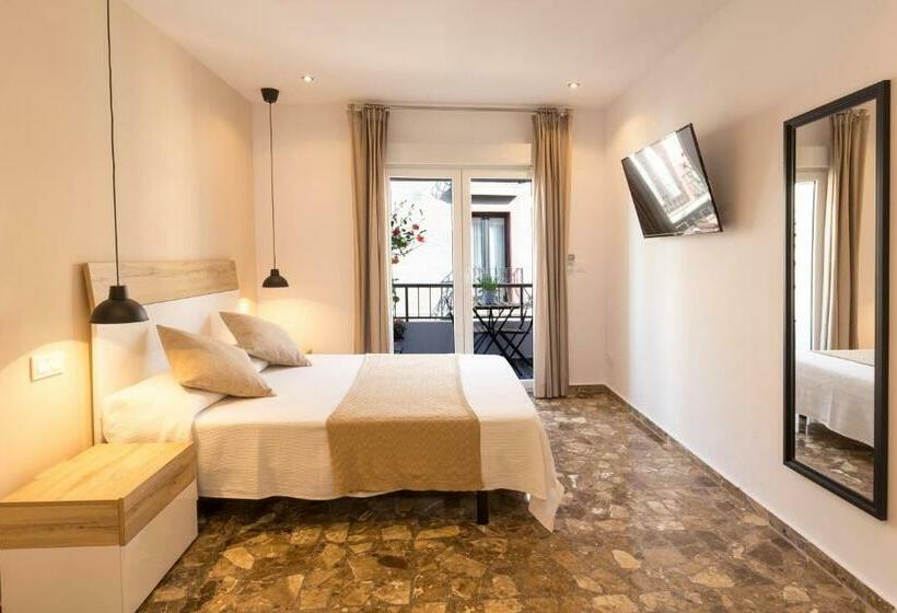 پانسیون Room Boutique 32