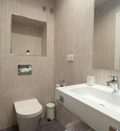 پانسیون Room Boutique 32