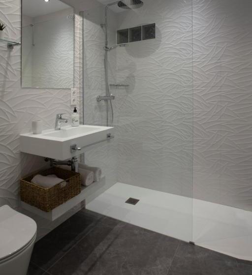 پانسیون Room Boutique 32