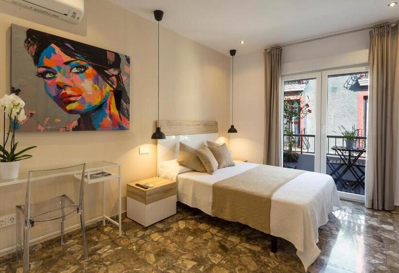 پانسیون Room Boutique 32