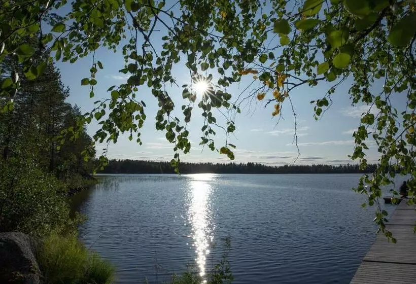 ユースホステル Nikkilän Elämyskylä