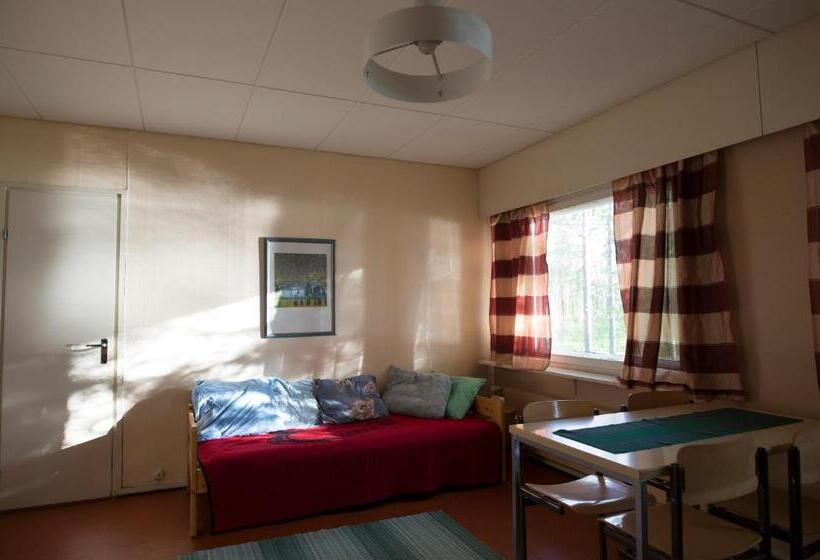 הוסטל Nikkilän Elämyskylä