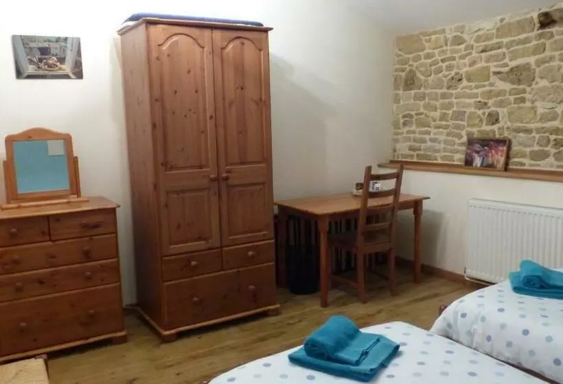 ベッドアンドブレックファースト Au Clair Du Soleil