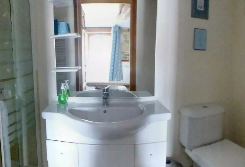 ベッドアンドブレックファースト Au Clair Du Soleil