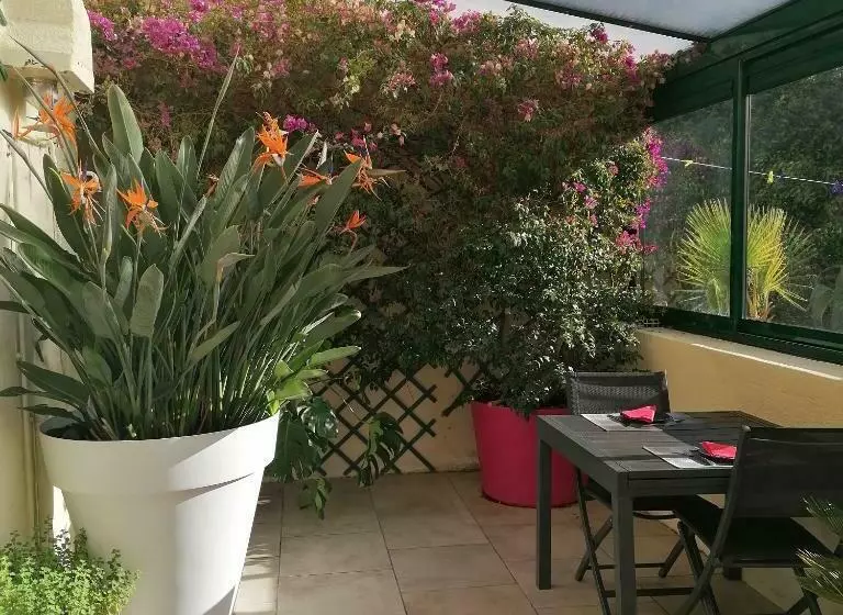 ベッドアンドブレックファースト Le Patio D Olivier